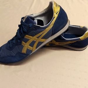 Tiger Onitsuka Serrano size 11 1/2 and 13